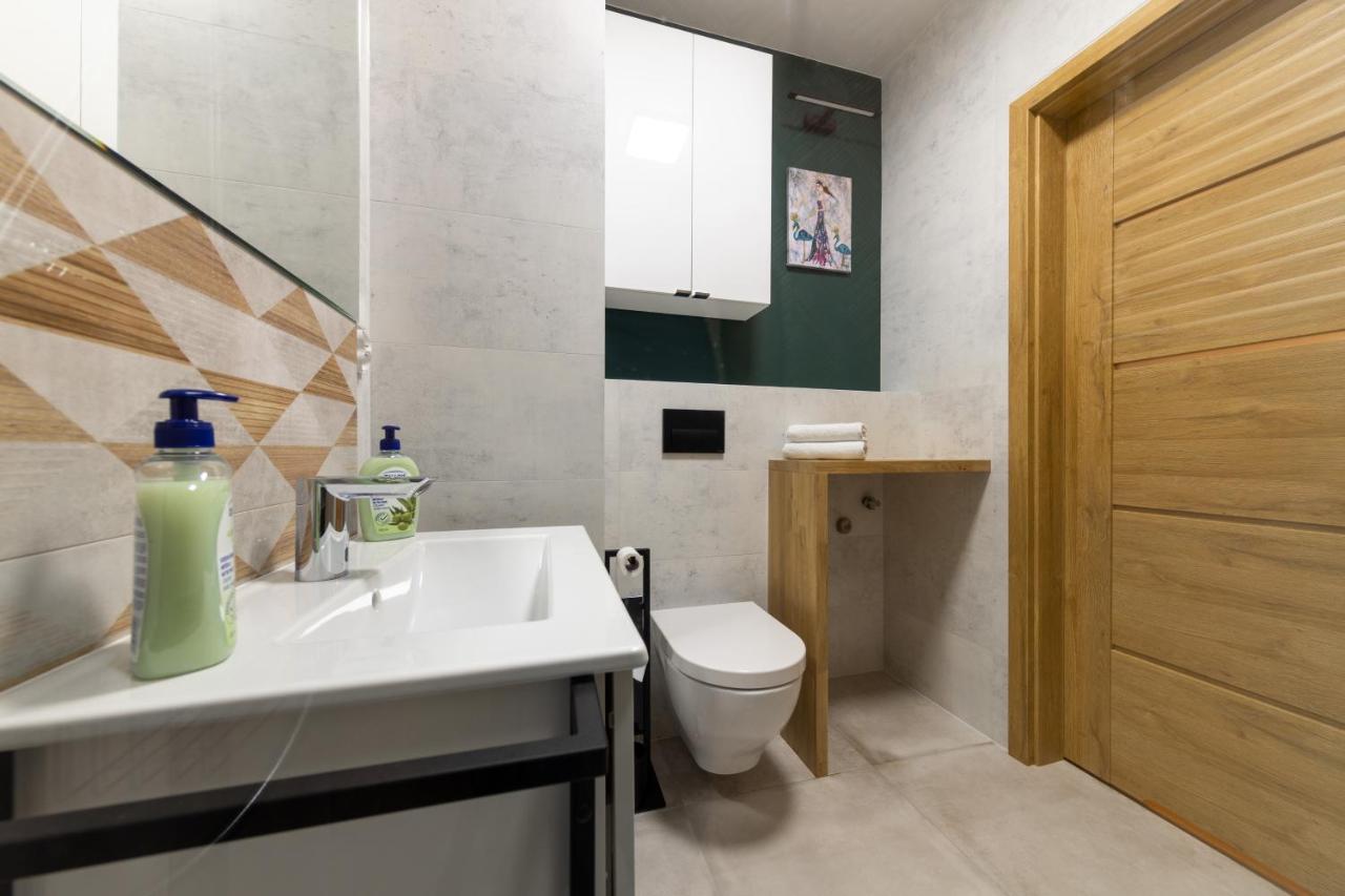 Apartament Luxury Two-Bedroom เบียวิสตอก ภายนอก รูปภาพ