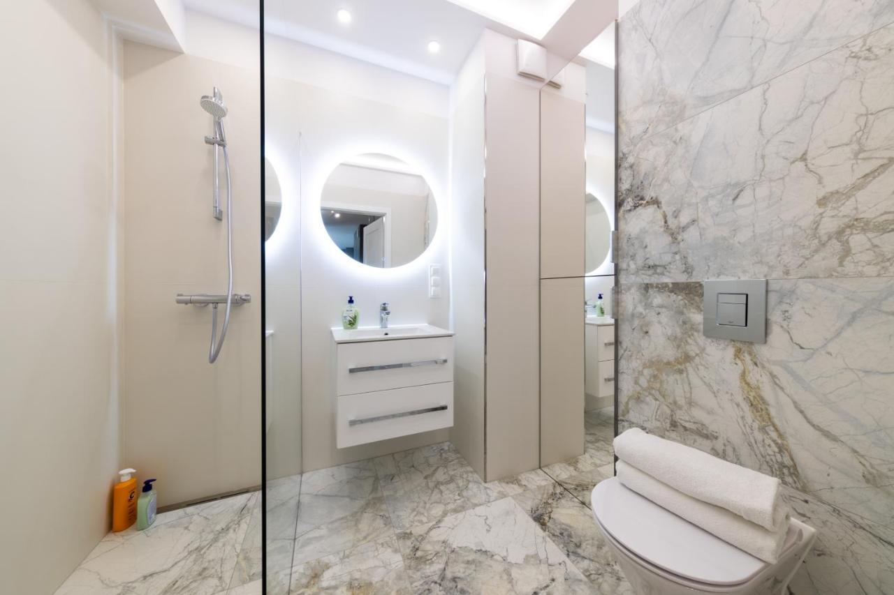 Apartament Luxury Two-Bedroom เบียวิสตอก ภายนอก รูปภาพ