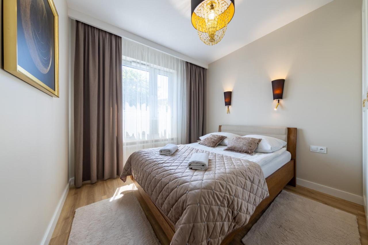 Apartament Luxury Two-Bedroom เบียวิสตอก ภายนอก รูปภาพ