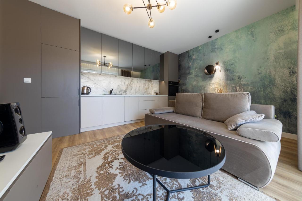 Apartament Luxury Two-Bedroom เบียวิสตอก ภายนอก รูปภาพ