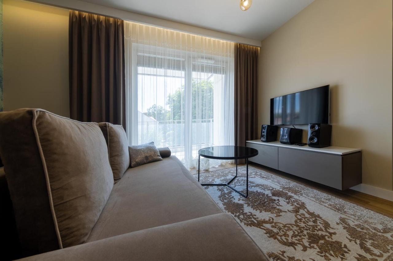 Apartament Luxury Two-Bedroom เบียวิสตอก ภายนอก รูปภาพ